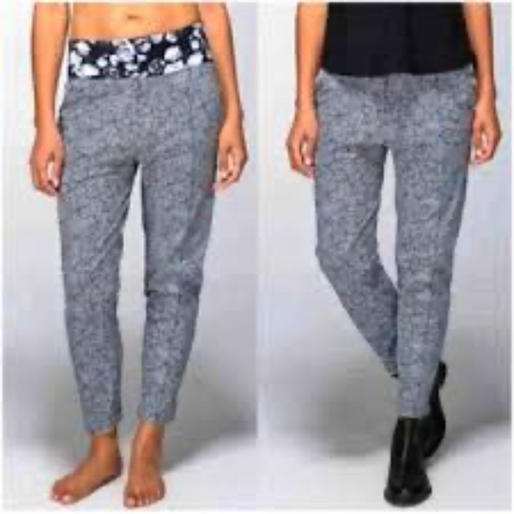 Lululemon Departure Pant Plush Petal Black Ghost - Size 6?